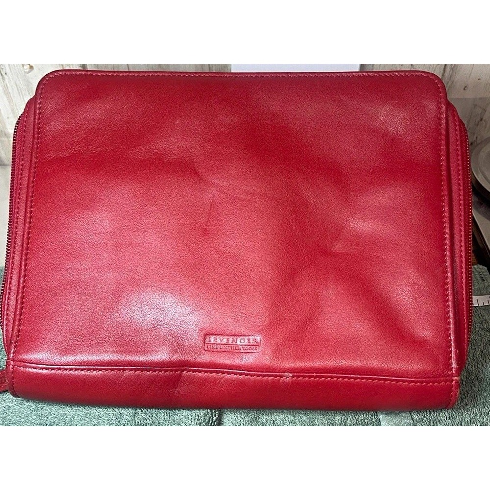 Levenger Red Zip-Around Women's Wallet /clutch Zipper Credit Card Slots Folding